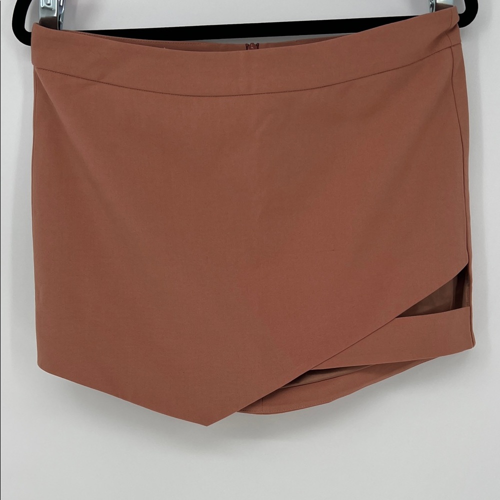 Michelle Mason Elegant Pinky Tan Women's Skirt Asymmetrical Size 6